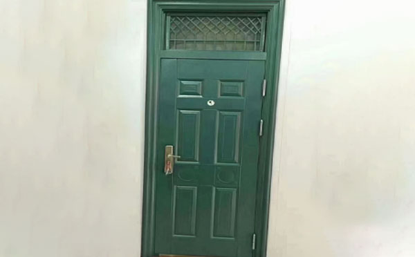 福海学校教室门