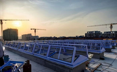 消防福海排烟窗开启角度