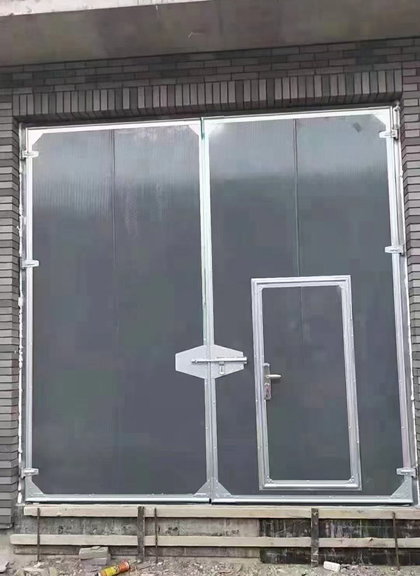 福海工业平开门在大型设备制造车间的应用实例