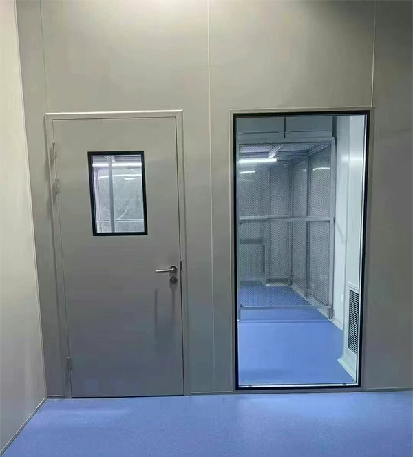 学校教学楼完成福海防火门标准化安装